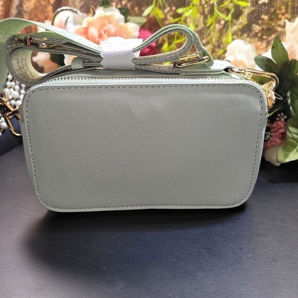 NWT Valentino Orlandi Mint Green Double Zip Camera Bag - Picture 9 of 16